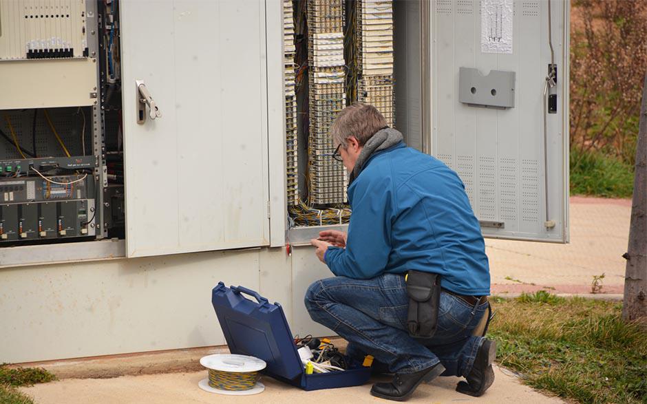 entreprise d'électricité Mandres-les-Roses